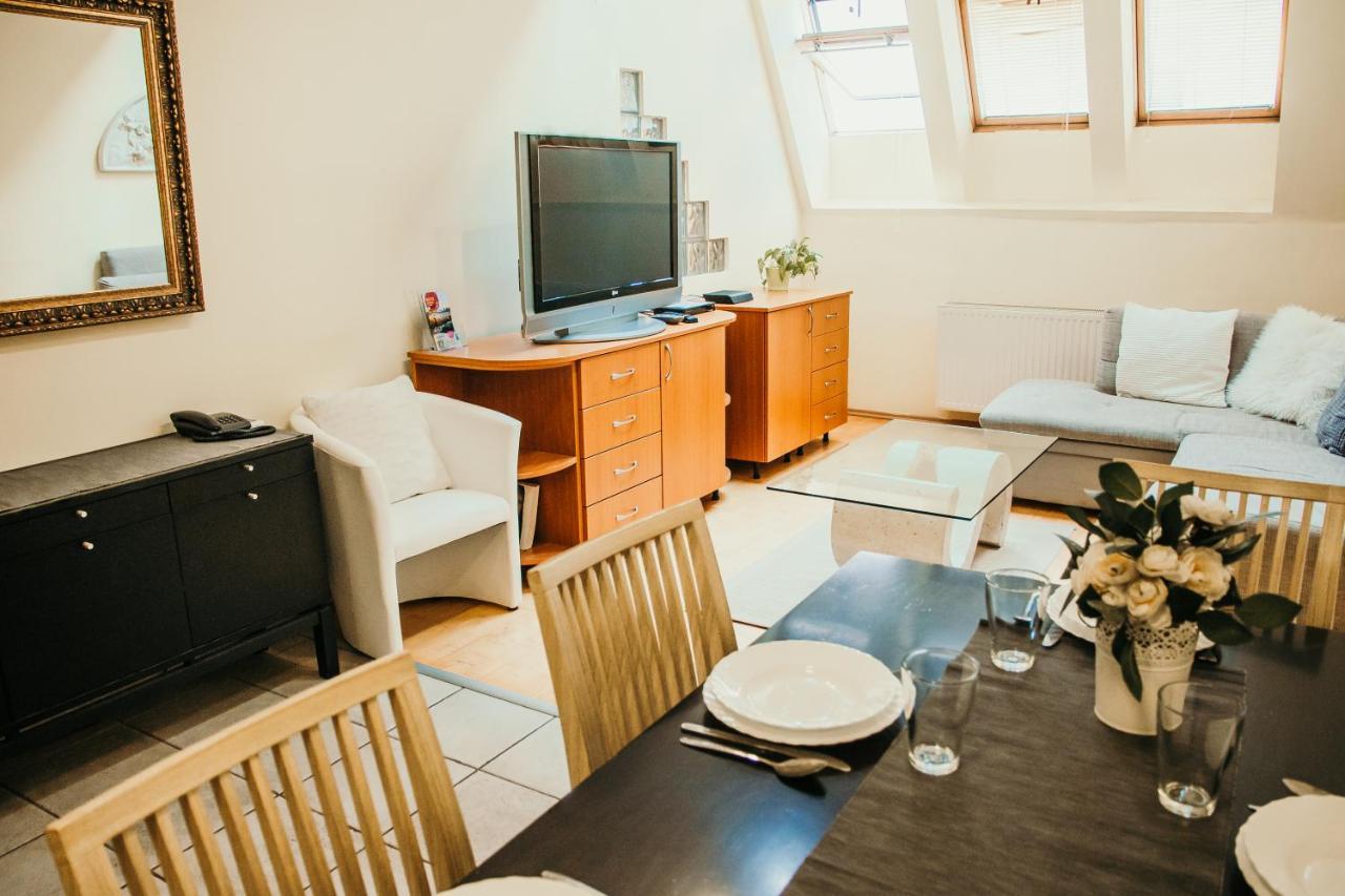 Elite Rooms & Apartments Budapest Luaran gambar